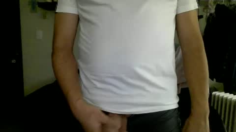 Snapshot of fabianbartolo chatting on 15, 6, 2026 Fabian Bartolo online show from 15, 6, 2026