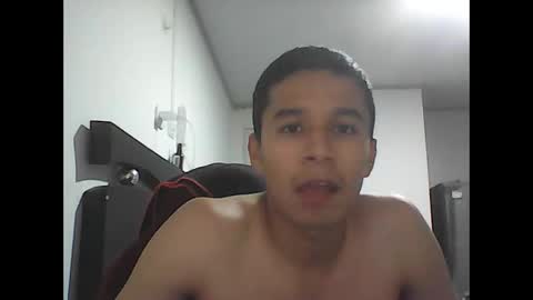 Snapshot of fabiar11 chatting on 12, 1, 2026 R online show from 12, 1, 2026