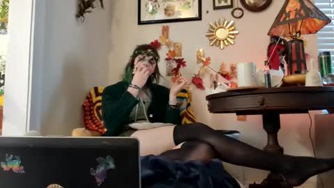 Snapshot of faequeenmommy chatting on 7, 12, 2024 Goddess Fae the Feral Fairy Witch online show from 7, 12, 2024