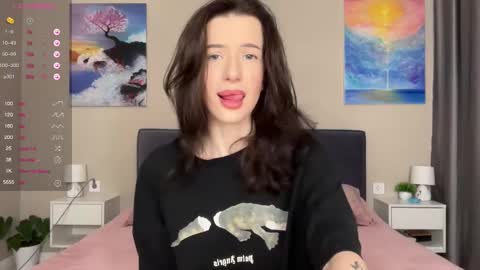 Bloom  online show from 28, 1, 2025