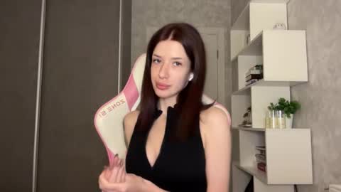 Bloom  online show from 8, 2, 2026