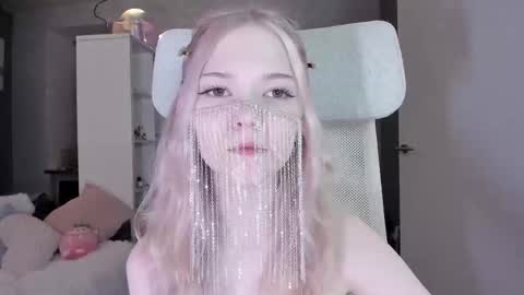 Snapshot of fairy_casey chatting on 28, 2, 2025 fairy_casey online show from 28, 2, 2025