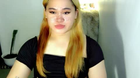 Snapshot of fairy_cuddle chatting on 26, 3, 2026 call me shanaia online show from 26, 3, 2026