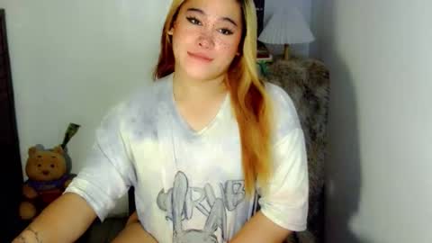 Snapshot of fairy_cuddle chatting on 30, 3, 2026 call me shanaia online show from 30, 3, 2026