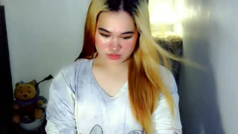 Snapshot of fairy_cuddle chatting on 1, 4, 2026 call me shanaia online show from 1, 4, 2026