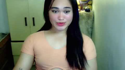 Snapshot of fairy_cuddle chatting on 16, 4, 2026 call me shanaia online show from 16, 4, 2026