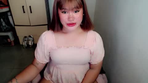 Snapshot of fairy_cuddle chatting on 16, 5, 2026 call me shanaia online show from 16, 5, 2026