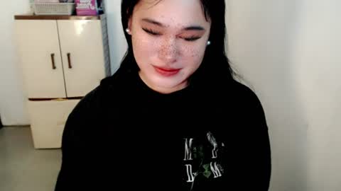 Snapshot of fairy_cuddle chatting on 12, 6, 2026 call me shanaia online show from 12, 6, 2026