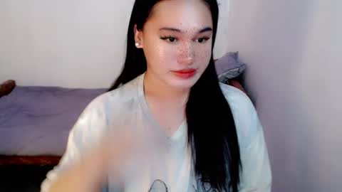 Snapshot of fairy_cuddle chatting on 14, 6, 2026 call me shanaia online show from 14, 6, 2026