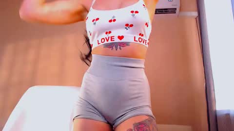 Elli  online show from 17, 12, 2025