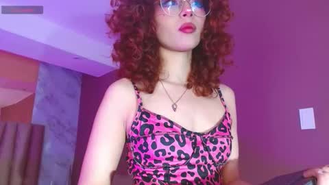 Snapshot of fairy_sweet_ chatting on 13, 11, 2025 FAIRY online show from 13, 11, 2025