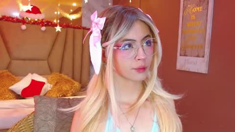 Snapshot of fairy_sweet_ chatting on 16, 12, 2025 FAIRY online show from 16, 12, 2025