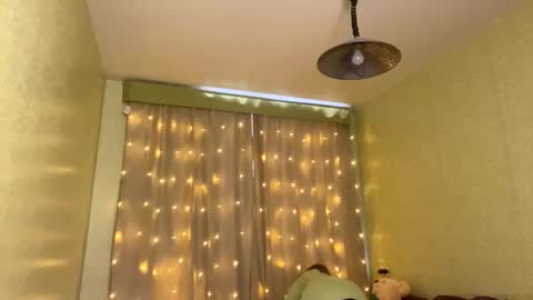 Ilona online show from 20, 12, 2024