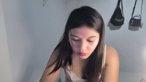 faithveronica130200134 online show from 9, 4, 2026