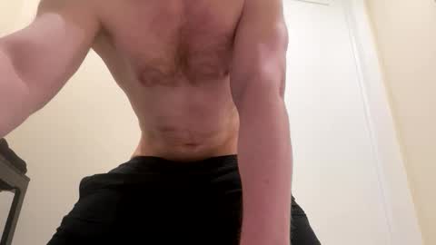 Snapshot of faizerback chatting on 8, 5, 2026 so horny make me cum online show from 8, 5, 2026