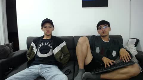 Snapshot of fallgays chatting on 9, 1, 2025 FallGays online show from 9, 1, 2025