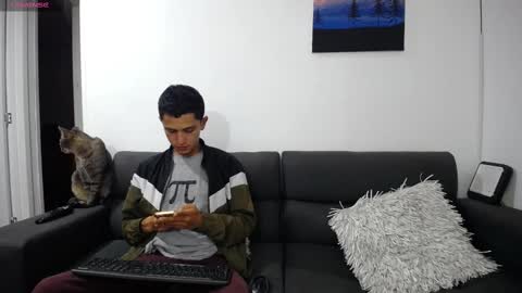 Snapshot of fallgays chatting on 23, 2, 2025 FallGays online show from 23, 2, 2025