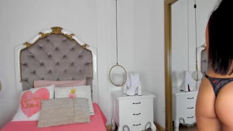 fallon_grey online show from 13, 1, 2026