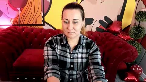 famousemuse online show from 25, 3, 2026