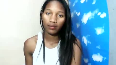 faniriah27 online show from 13, 9, 2025