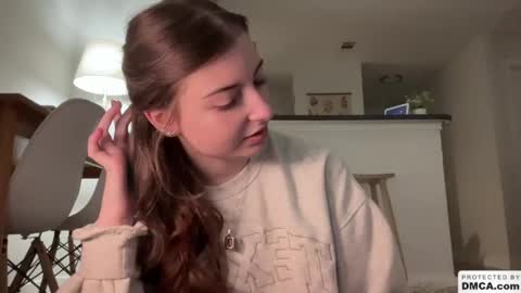 Snapshot of fantasyella chatting on 5, 1, 2025 Ella online show from 5, 1, 2025