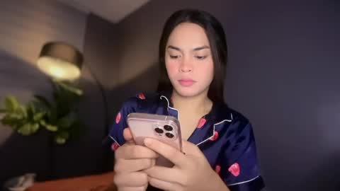 farrahmoanx online show from 18, 7, 2026