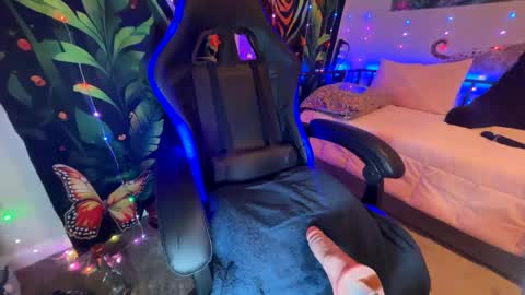 Snapshot of fat_fabulous1981 chatting on 5, 3, 2025 Sarah online show from 5, 3, 2025