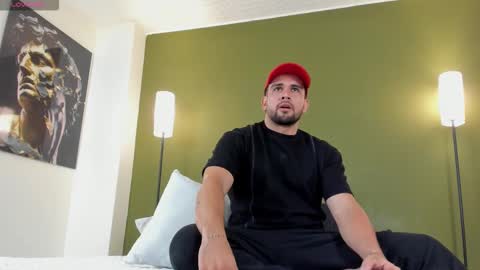 Snapshot of fatdick_1 chatting on 17, 2, 2026 M A T T E O online show from 17, 2, 2026