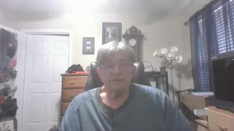 fatdickad online show from 8, 4, 2026