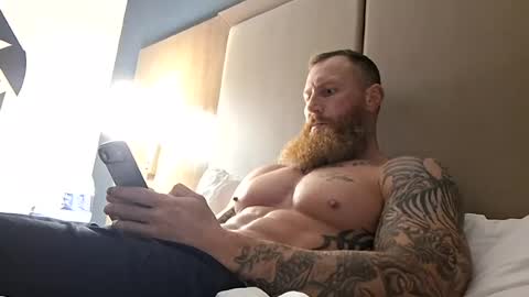 fav_whiteboy online show from 10, 8, 2026