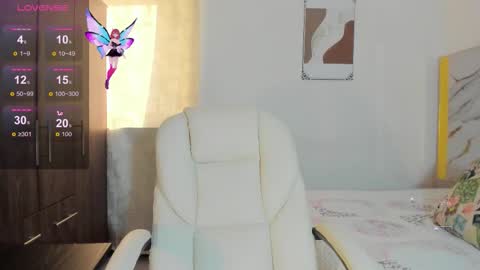 Snapshot of faver_1 chatting on 3, 10, 2025 Faver online show from 3, 10, 2025