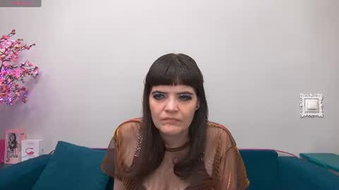 Laura online show from 7, 7, 2026