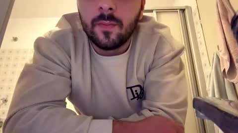 feet_fet online show from 5, 1, 2025