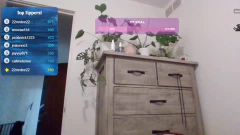 Soley online show from 6, 2, 2025