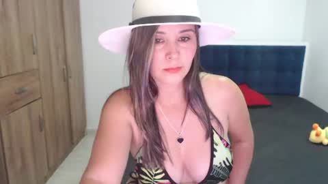 Snapshot of feliciagold chatting on 22, 6, 2026 FeliciaGold online show from 22, 6, 2026