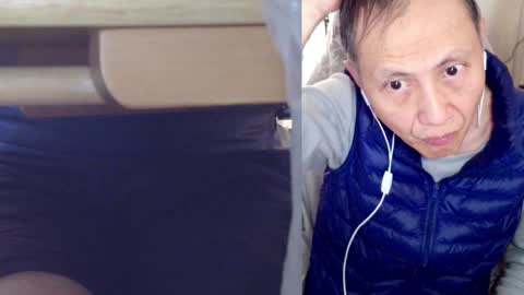 Snapshot of felixlau chatting on 3, 1, 2025 felixlau online show from 3, 1, 2025