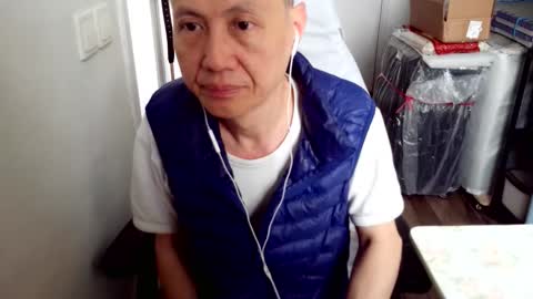 Snapshot of felixlau chatting on 20, 12, 2025 felixlau online show from 20, 12, 2025