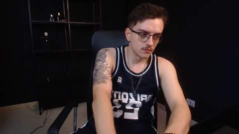 Snapshot of felixstark chatting on 19, 6, 2026 FelixStark online show from 19, 6, 2026