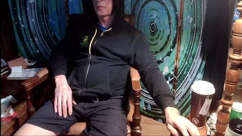 Snapshot of fellatioauto chatting on 1, 1, 2025 hungnsexy online show from 1, 1, 2025