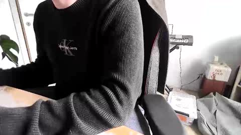 fem_alice_louis_dom online show from 13, 4, 2026