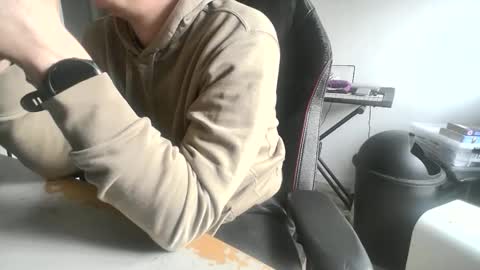 Snapshot of fem_alice_louis_dom chatting on 19, 5, 2026 fem_alice_louis_dom online show from 19, 5, 2026