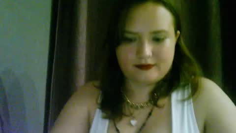 femme_fatalle_ online show from 4, 3, 2025