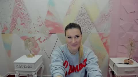 fennec_fox_ online show from 17, 4, 2026