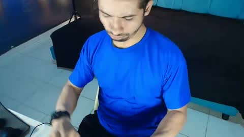 fermingomez1 online show from 10, 2, 2026