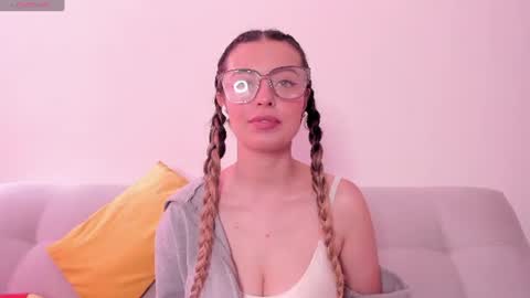 fernanda  online show from 16, 7, 2026