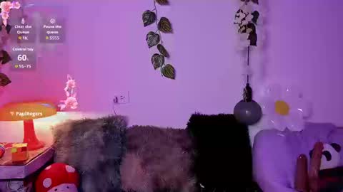 Snapshot of fernanda_indie chatting on 27, 9, 2025 F E R N A N D A online show from 27, 9, 2025