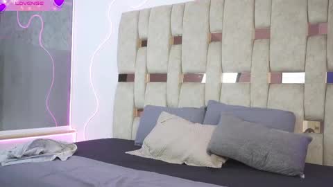 fernanda_thail_ online show from 1, 4, 2026