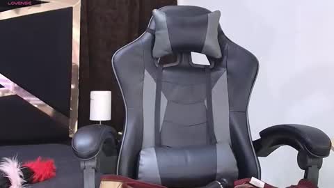 Fernandabrown s online show from 17, 12, 2025