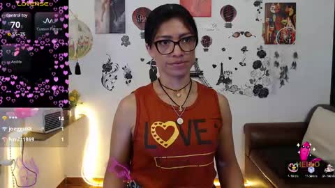 FernandaEloisa online show from 19, 2, 2025