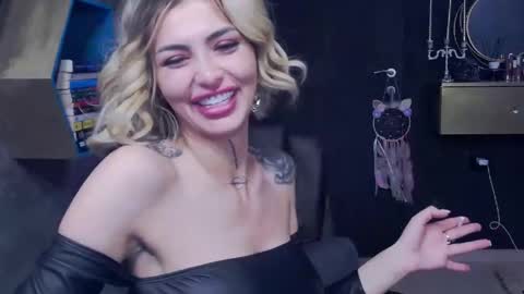 Sarah online show from 2, 12, 2024